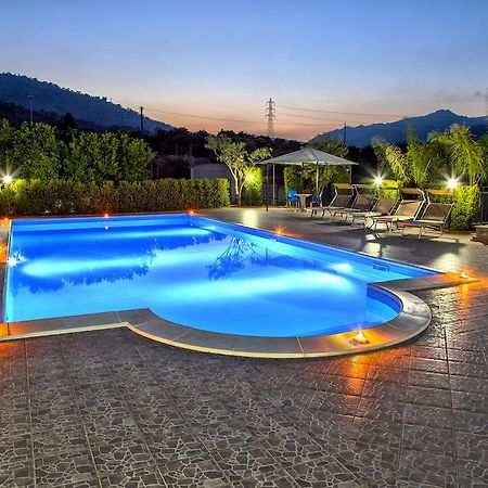 Casa Vacanze Alcantara Gaggi Exterior photo